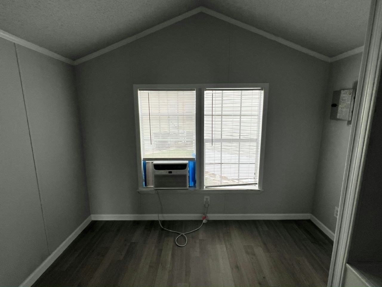 137 N Anoka Ave #137 - Photo 5 of 9