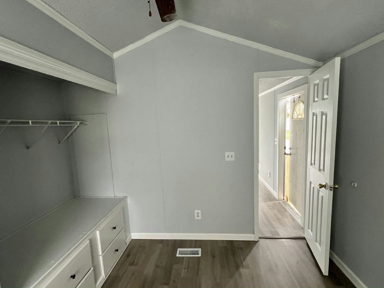 137 N Anoka Ave #137 - Photo 7 of 9