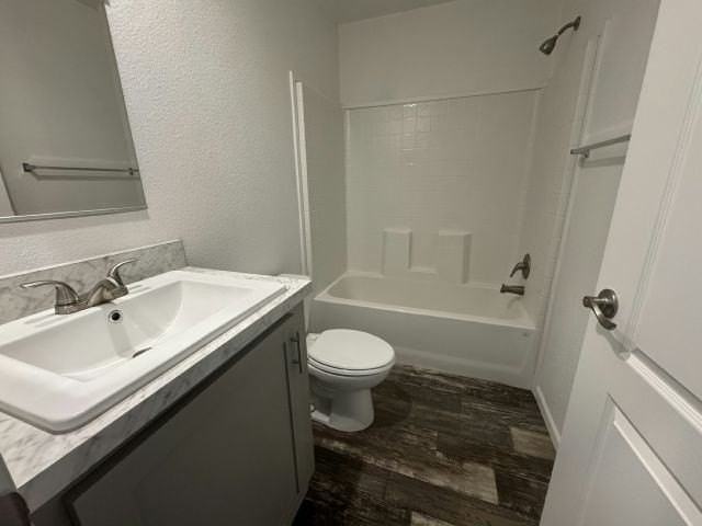 825 N Lamb Blvd #147 - Photo 5 of 8
