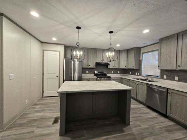 437 Romeo Dr #313 - Photo 3 of 5