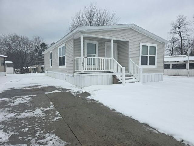 37 Highridge Ter #104 - Photo 4 of 7