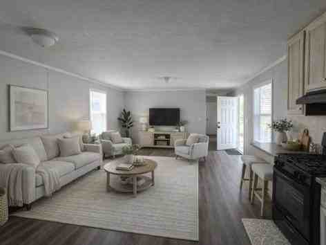77 Hollywood Dr #183 - Photo 2 of 7