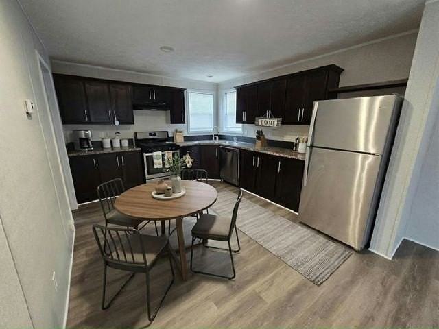 824 Macbeth Cir #227 - Photo 2 of 8