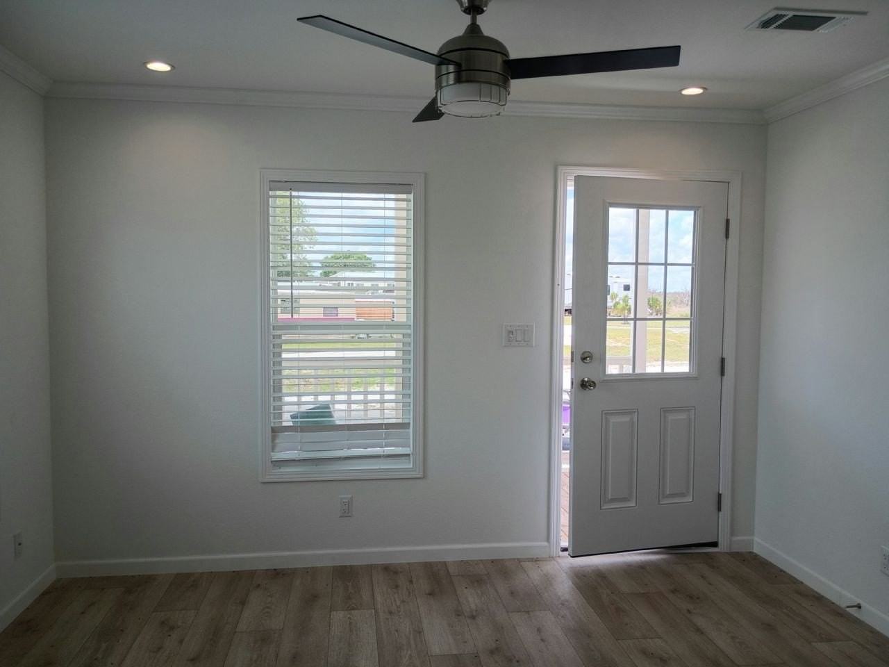 32 Lily Dr #134 - Photo 4 of 10