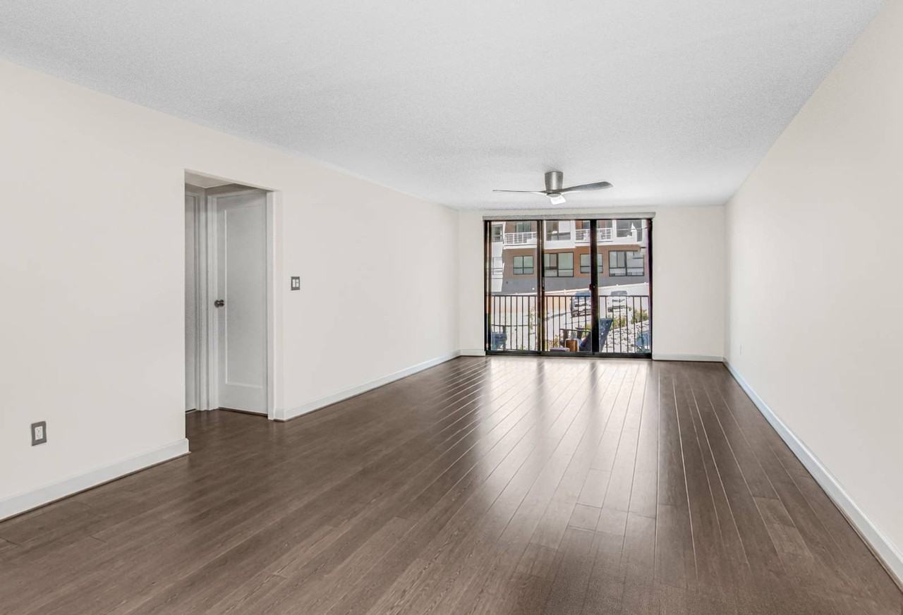 1155 Warburton Ave #1D - Photo 3 of 33