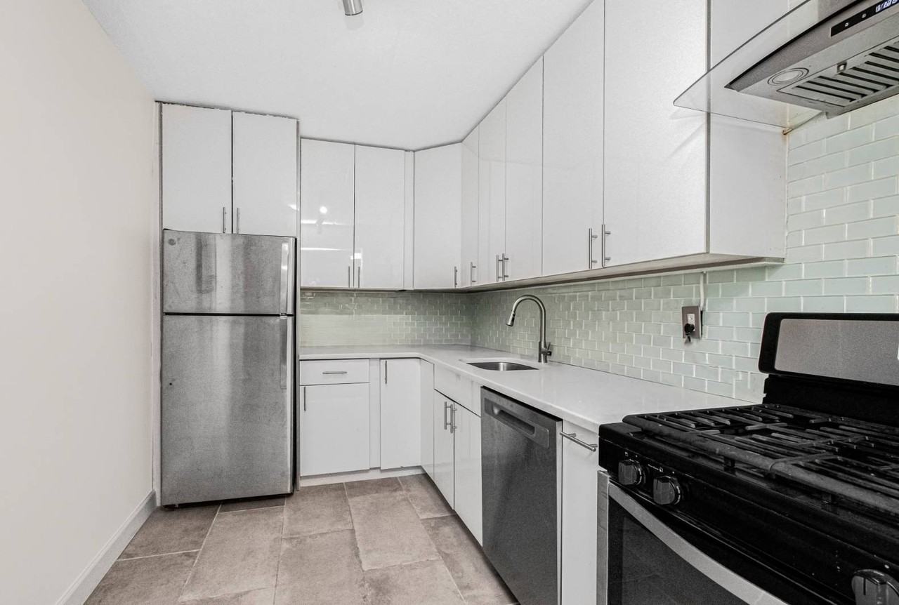 1155 Warburton Ave #1D - Photo 5 of 33