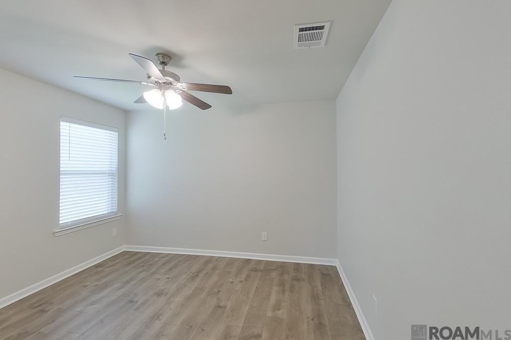 109 Santiago Ct - Photo 6 of 19
