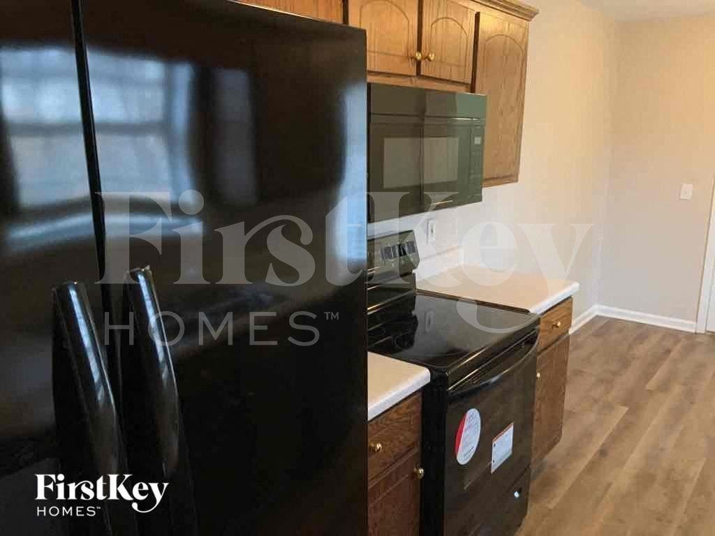82 Broadlands Dr - Photo 5 of 11