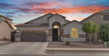 featured image of 12316 Desert Path Ct