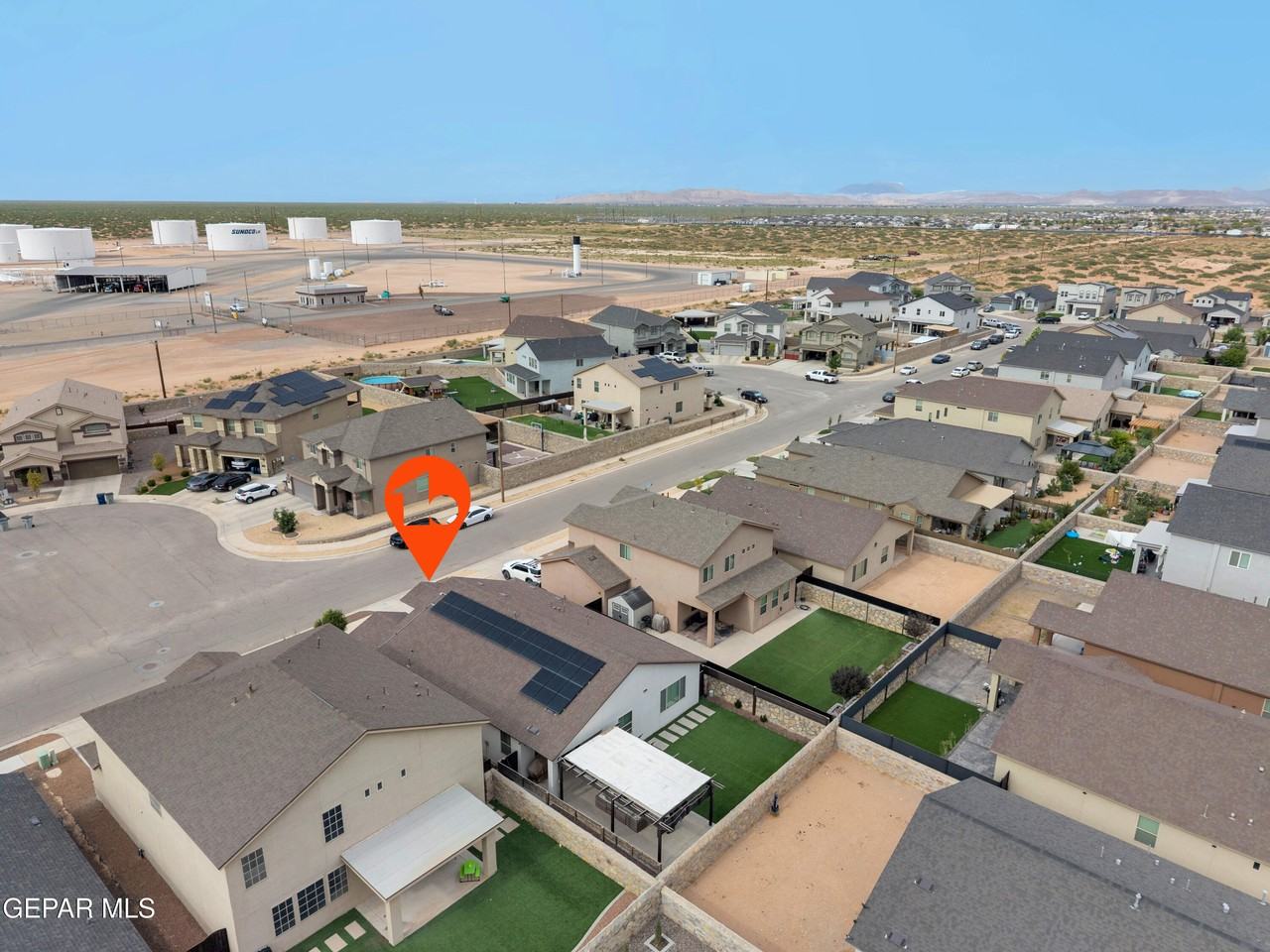 12316 Desert Path Ct - Photo 3 of 13