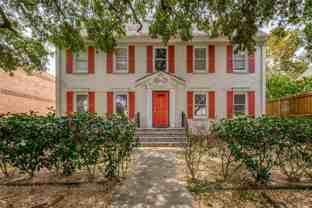 1111 Banks St - Photo 1 of 1