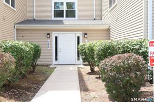 featured image of 1241 East St