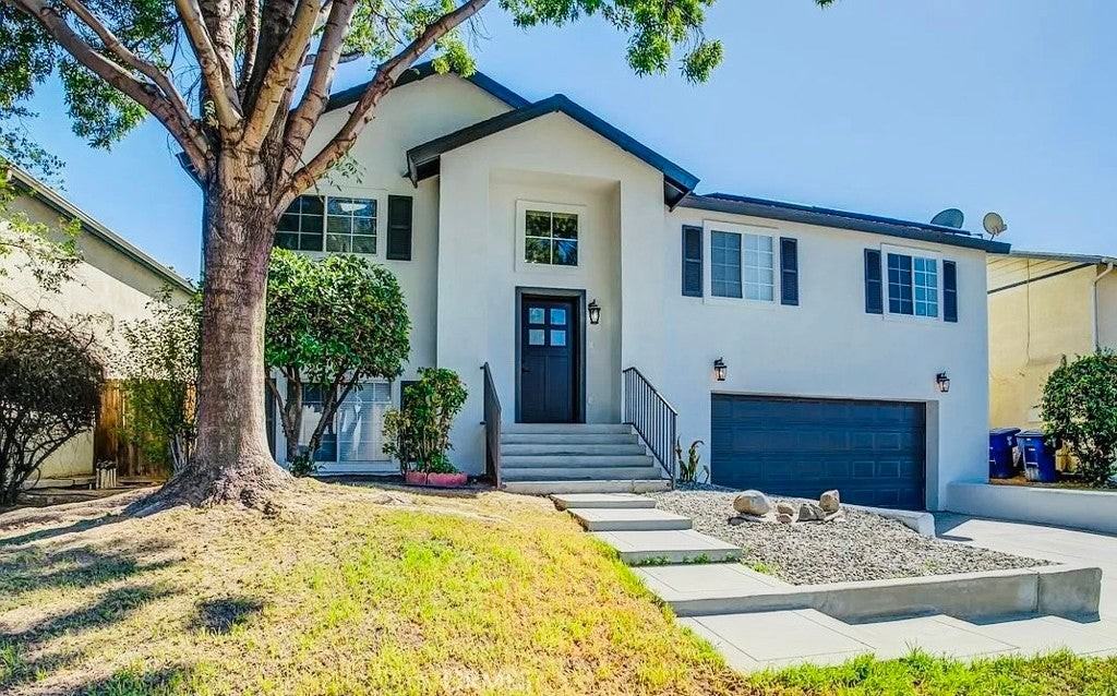 5114 Yellow Rose Ct - Photo 3 of 8