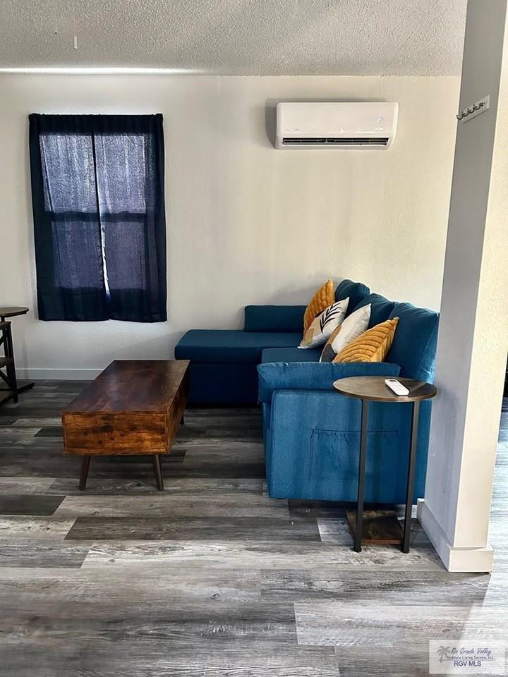 338 N Camino Del Rey - Photo 5 of 9