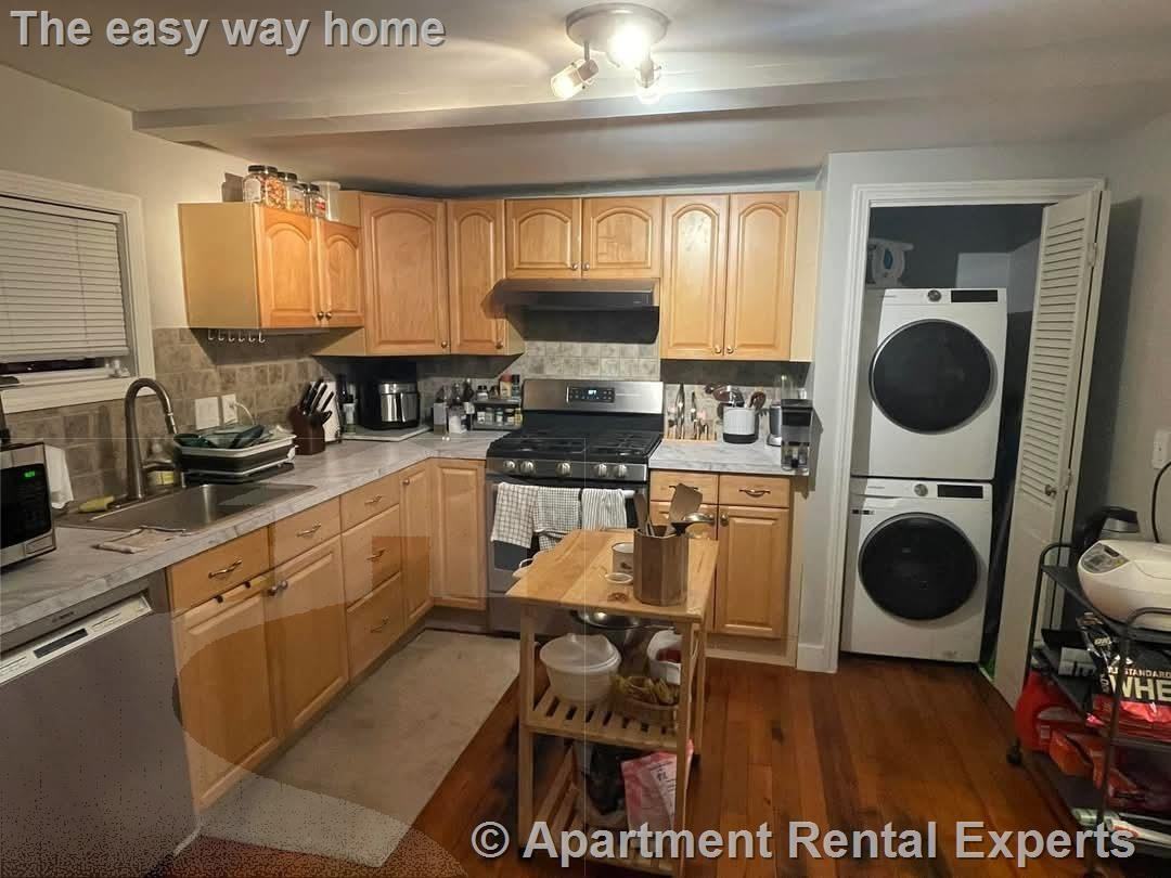 118 Otis St #1 - Photo 2 of 14