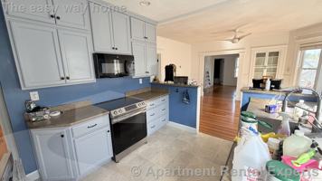 featured image of 9 Ashland St #3