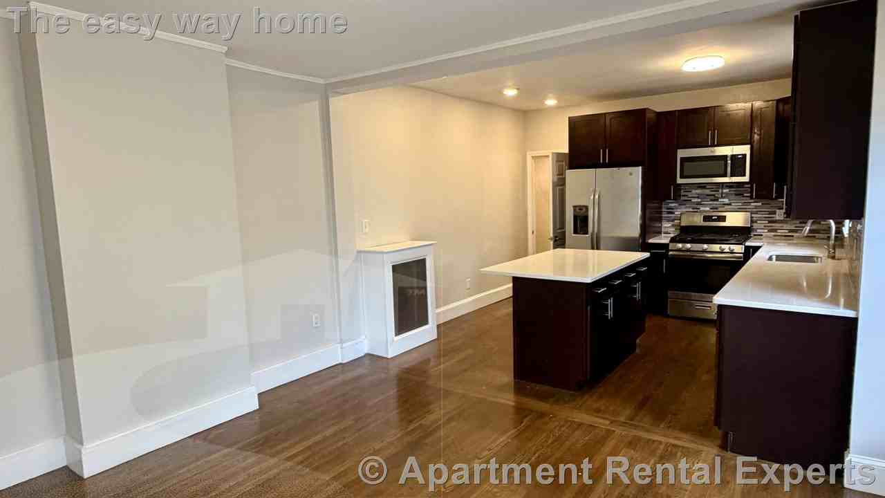 14 Marshall St #2 - Photo 2 of 12