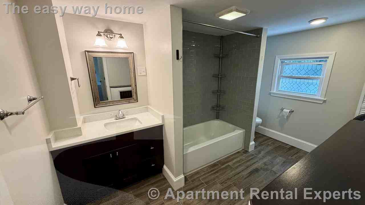 14 Marshall St #2 - Photo 5 of 12
