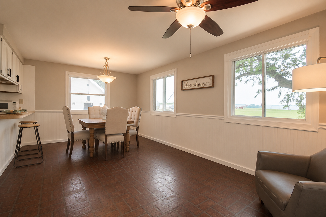 2757 School Dr - Photo 7 of 23