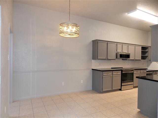 7965 Pecan Dr - Photo 6 of 20