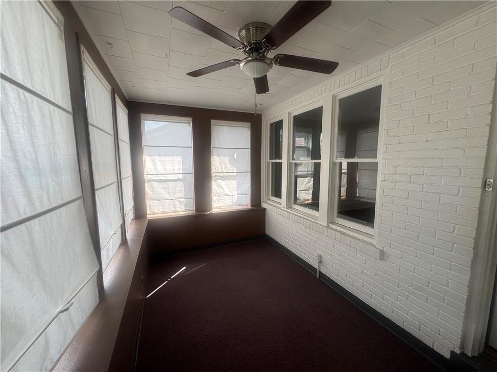 111 E Elm St ##109 - Photo 3 of 31