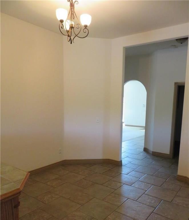 1801 Mead Ln - Photo 5 of 13