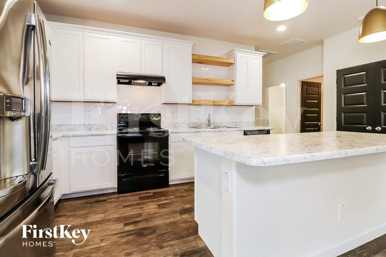 17538 W Villa Hermosa Ln - Photo 7 of 15