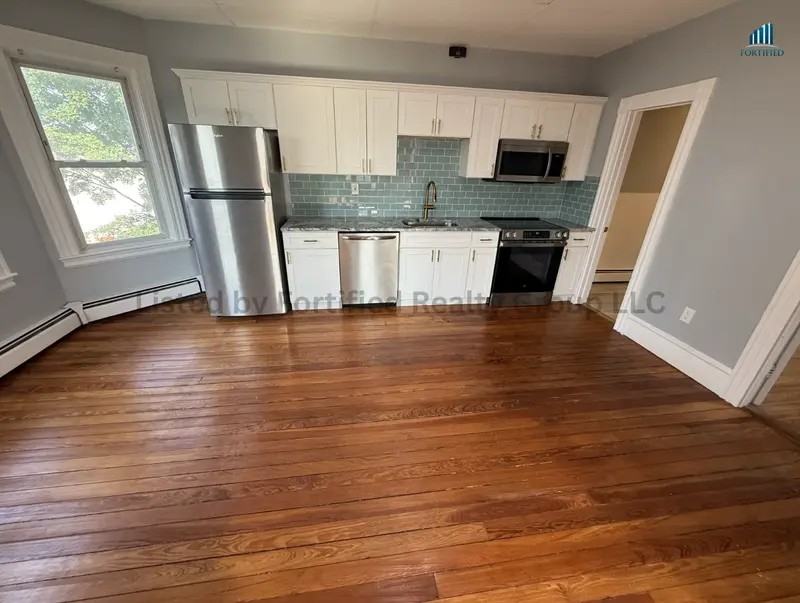 76 Stetson St #3F - Photo 6 of 15