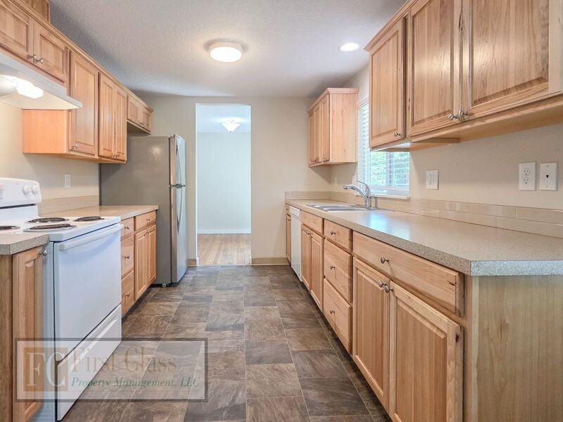 17640 Sw Shaw St - Photo 5 of 26