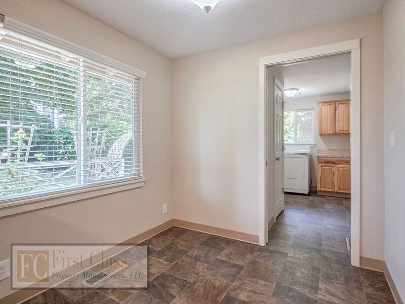 17640 Sw Shaw St - Photo 7 of 26
