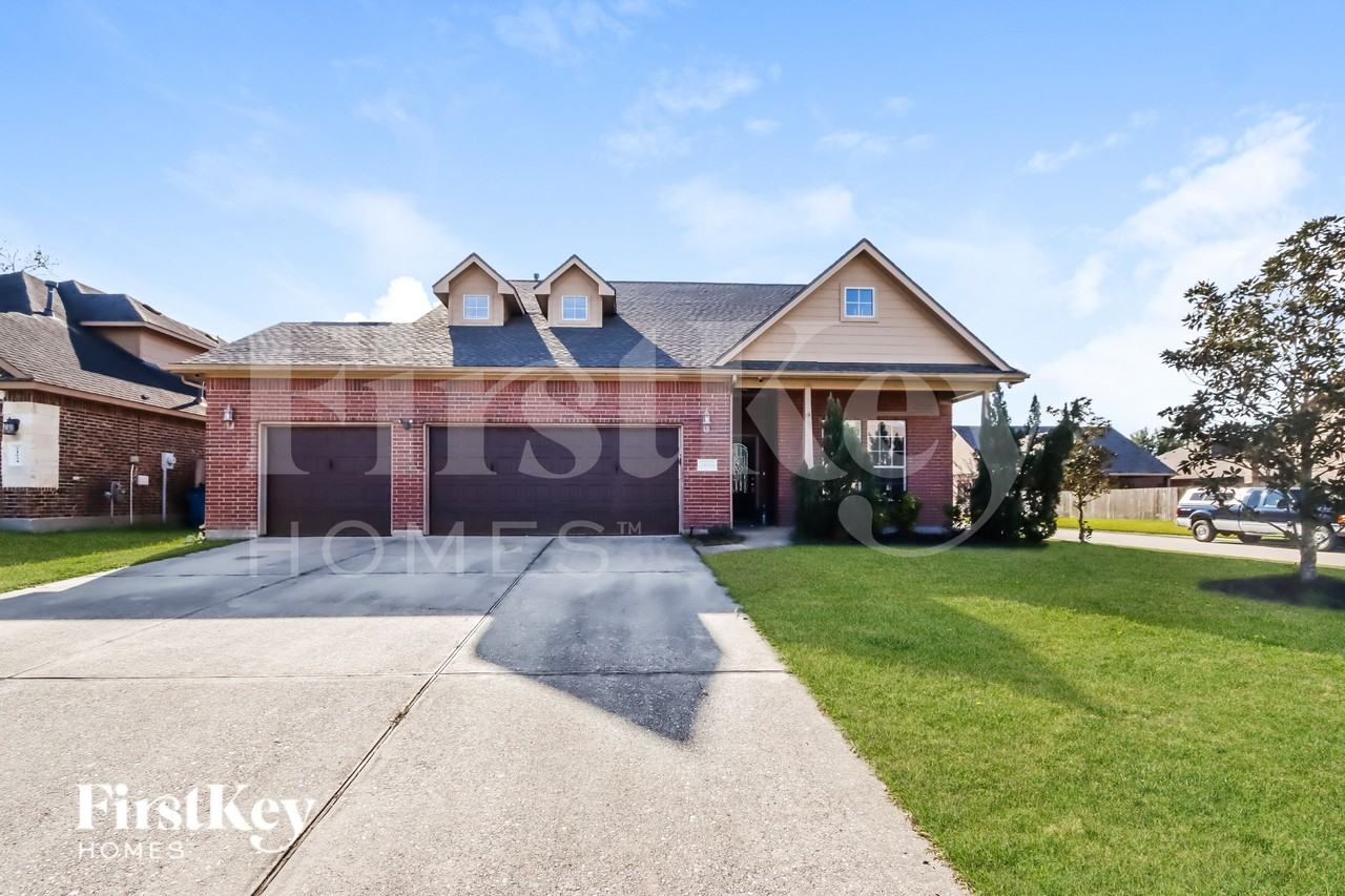 21630 Hansom Dr