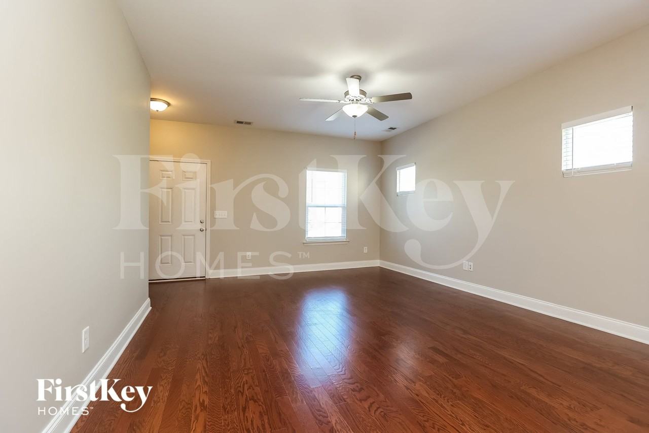 286 Telavera Dr - Photo 3 of 15