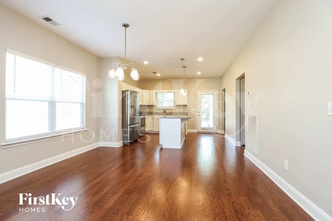 286 Telavera Dr - Photo 5 of 15