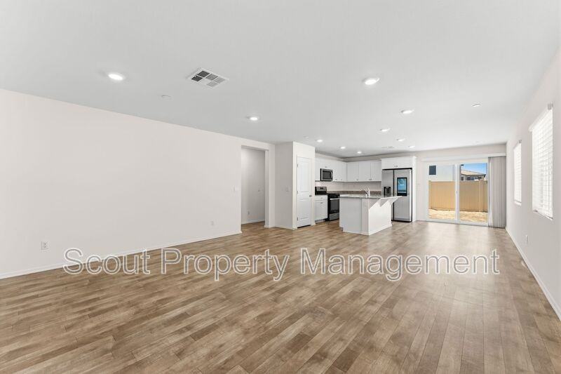 28841 Cutlass St - Photo 6 of 33