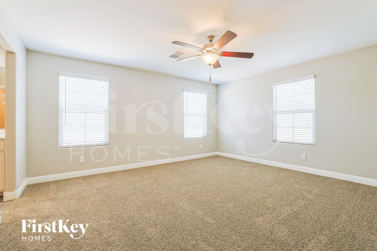 301 N Sunrise - Photo 7 of 16