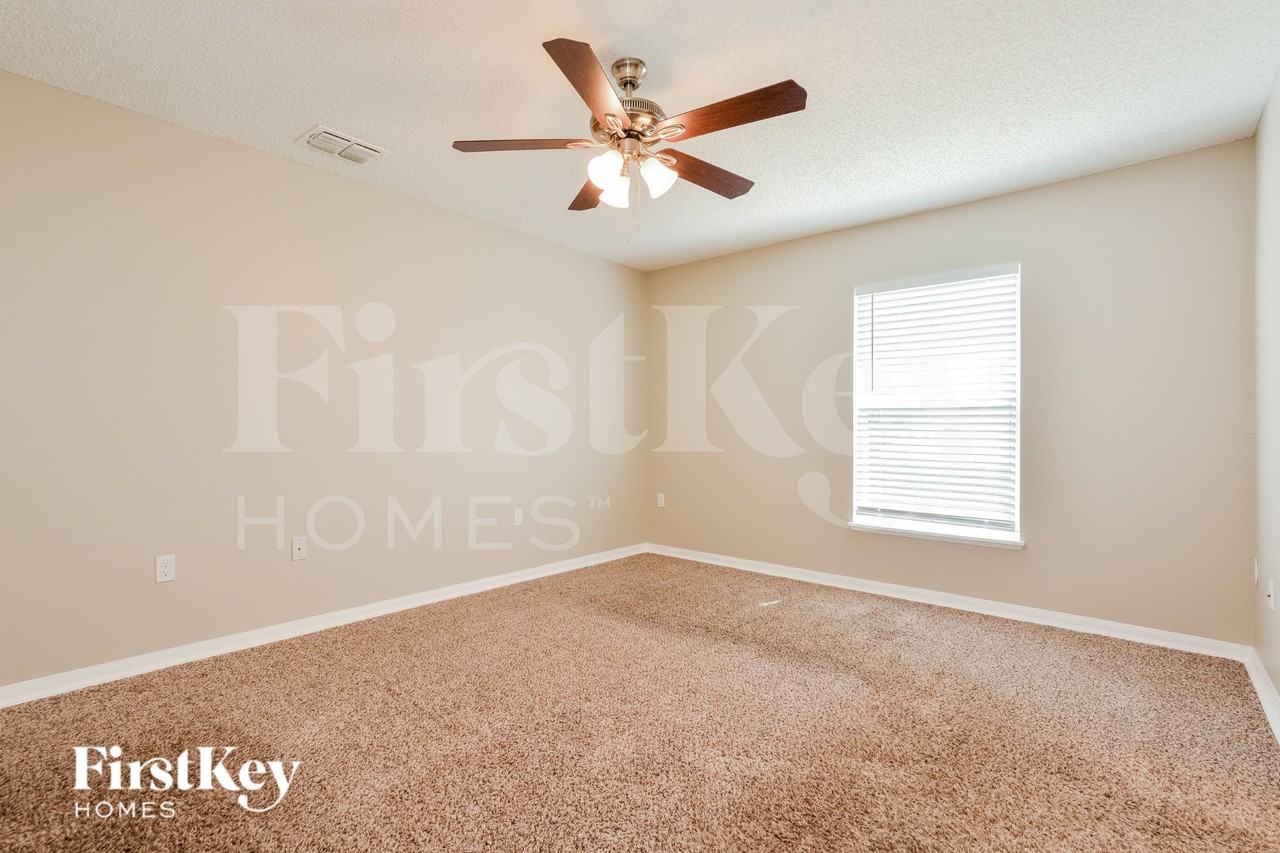 1741 W Marshall Lake Dr - Photo 7 of 17