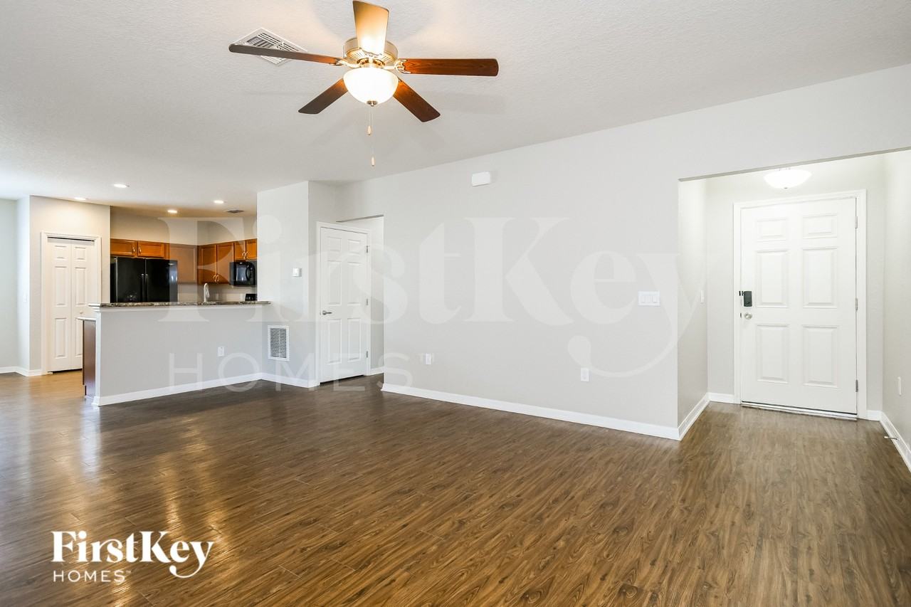 109 Sandestin Dr - Photo 4 of 16