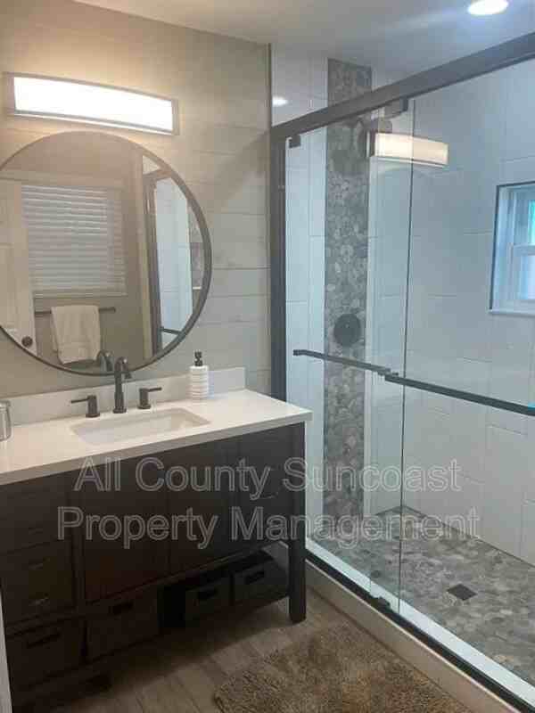 2235 20th St S - Photo 5 of 9