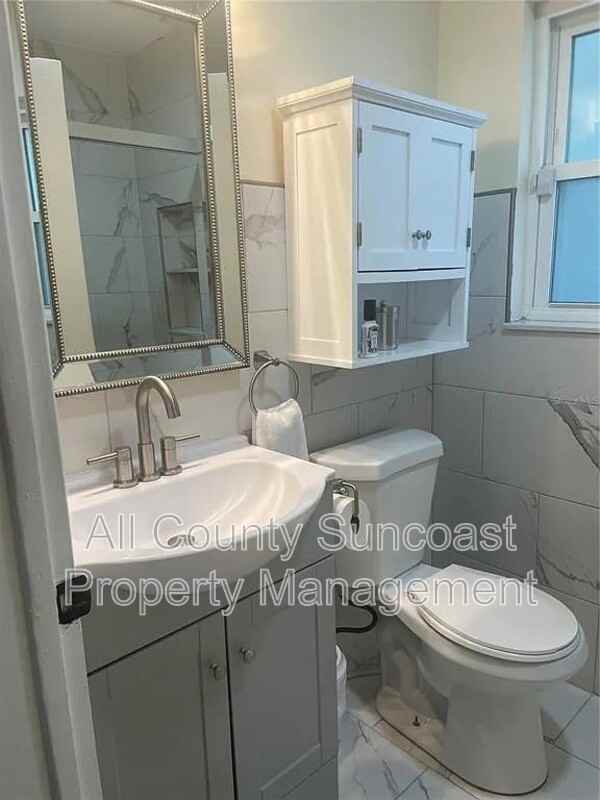 2235 20th St S - Photo 6 of 9