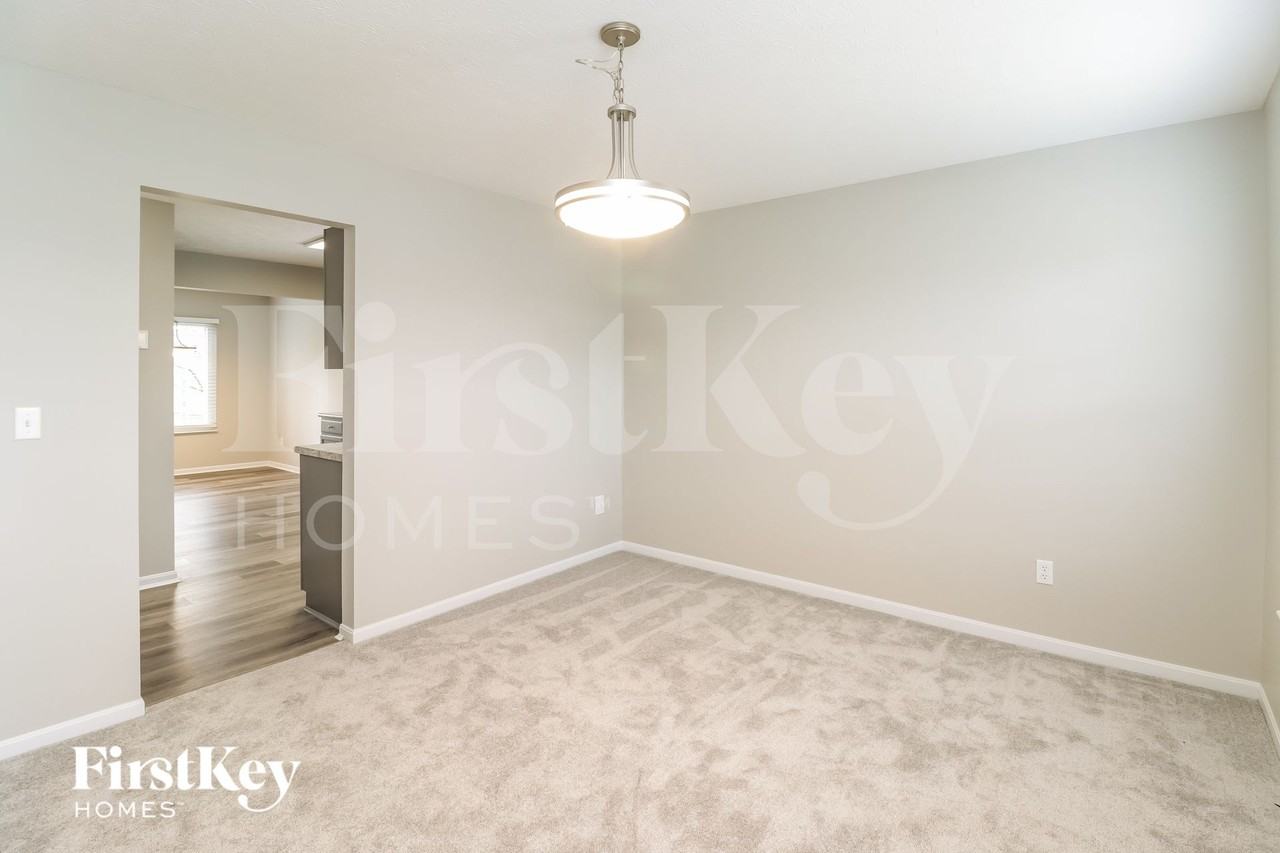 6955 Autumn Glen Dr - Photo 5 of 15