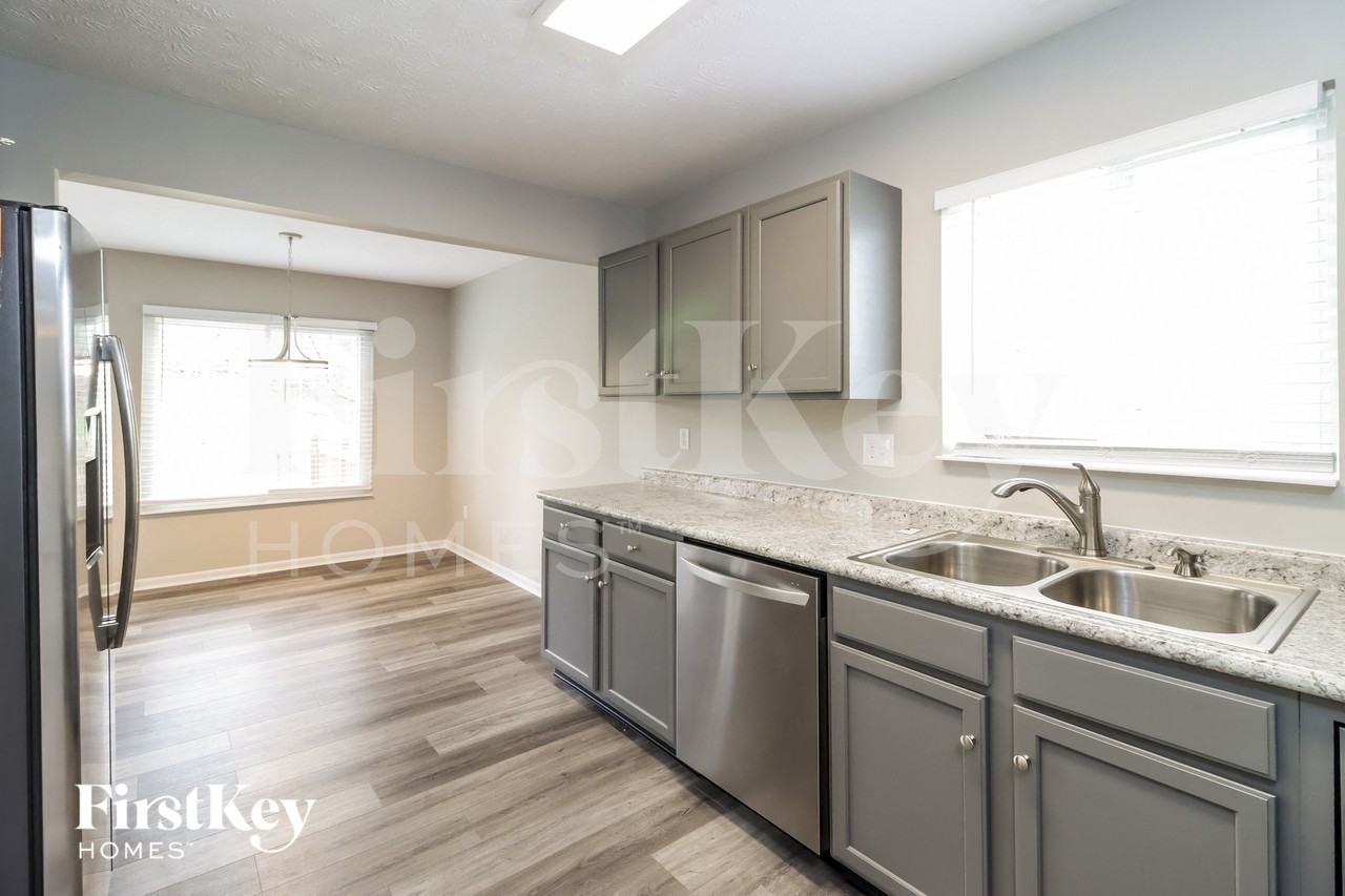 6955 Autumn Glen Dr - Photo 7 of 15