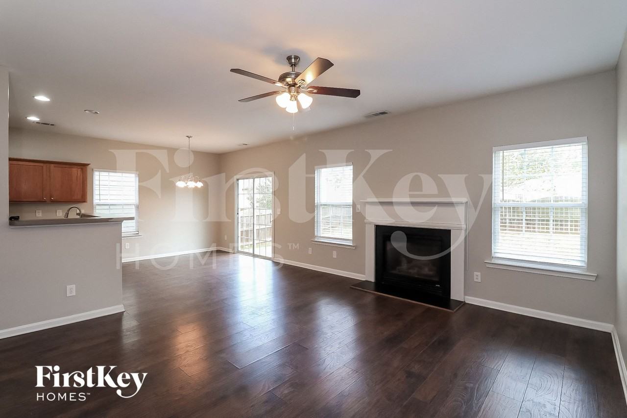 314 Tuggle Ct - Photo 2 of 15