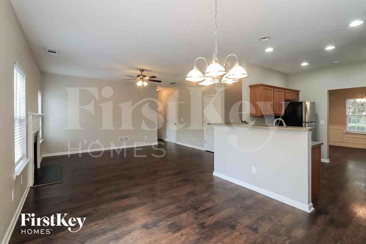 314 Tuggle Ct - Photo 5 of 15