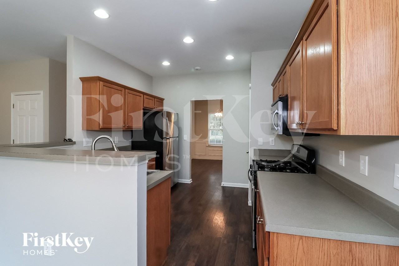 314 Tuggle Ct - Photo 7 of 15