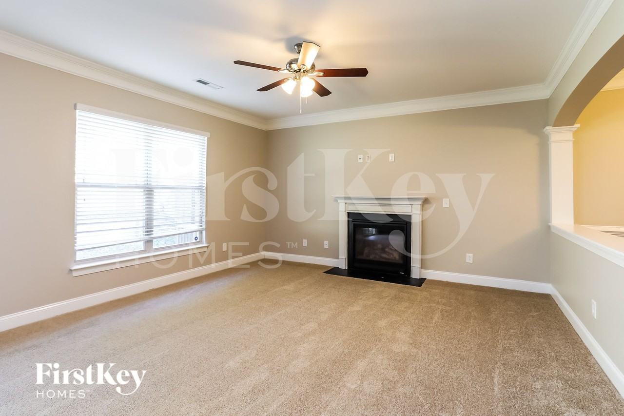 2205 Wise Owl Dr - Photo 2 of 15