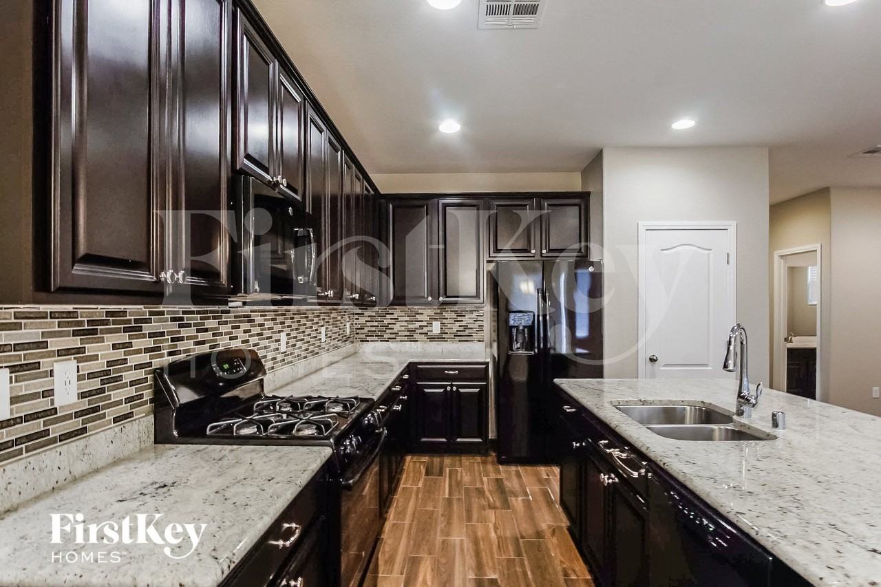 11277 Tuckermuck Bay Ct - Photo 6 of 15
