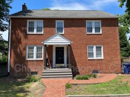 featured image of 530 N Nelson St #1
