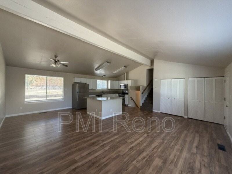 3675 Meeks Way - Photo 5 of 24