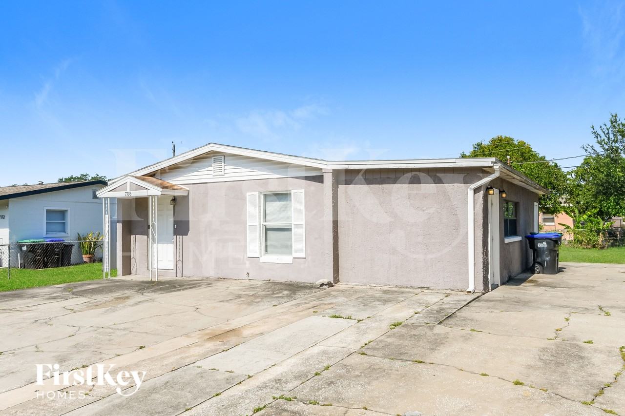 7706 Aviano Ave - Photo 2 of 16