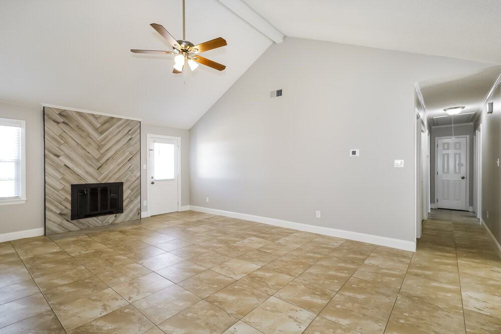 14913 Forest Mist Way - Photo 3 of 16